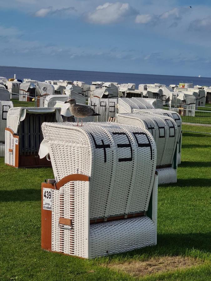 Ferienhaus Nordseeglueck Im Ferienpark Berumbur Exteriör bild