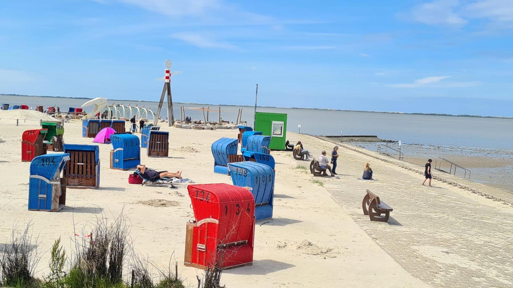 Ferienhaus Nordseeglueck Im Ferienpark Berumbur Exteriör bild