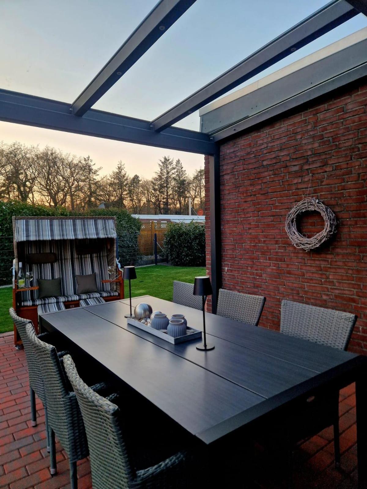 Ferienhaus Nordseeglueck Im Ferienpark Berumbur Exteriör bild